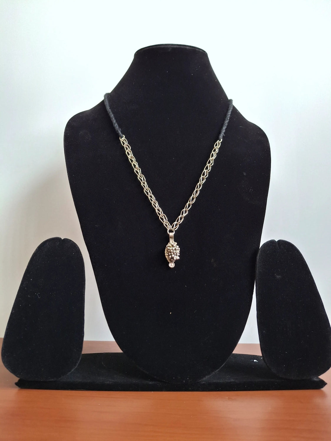 German Silver Sleek Oval Shape Choker – Handcrafted Minimalist Necklace