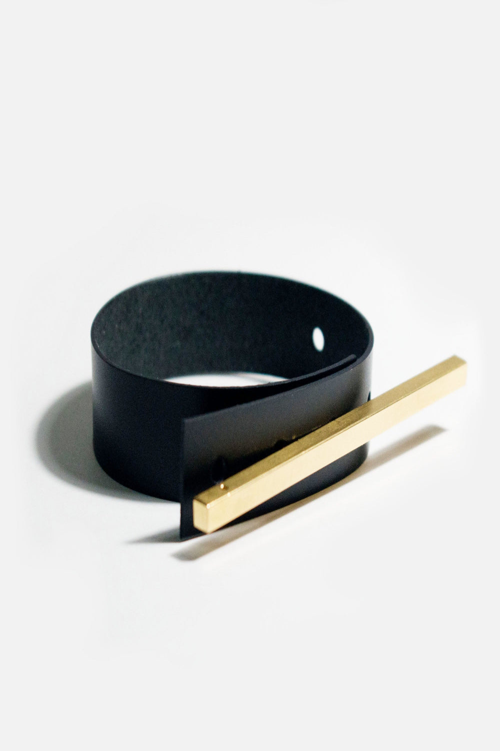 Contraption- Multi-Way Hand Accessory