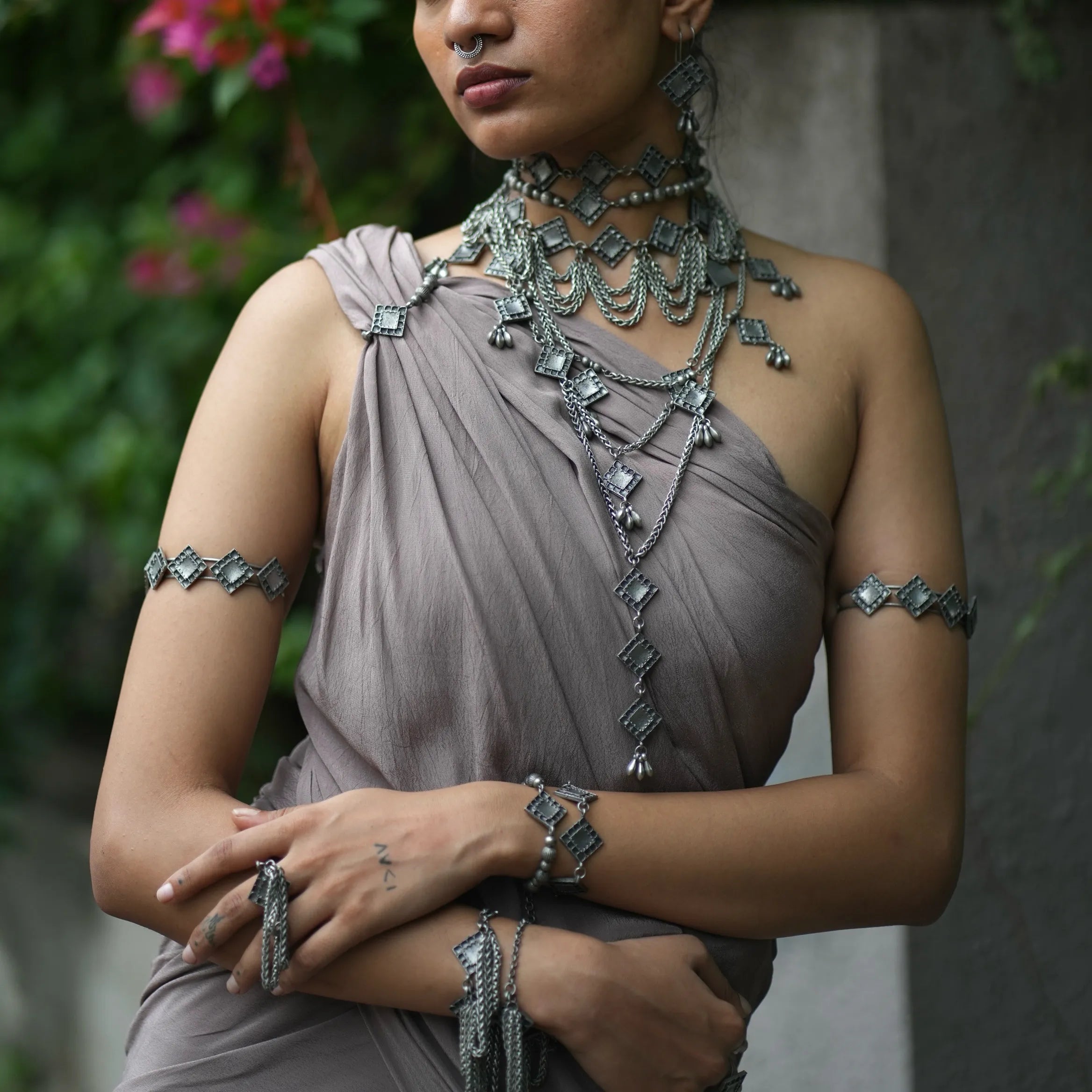 Maniratna Chain Choker Necklace