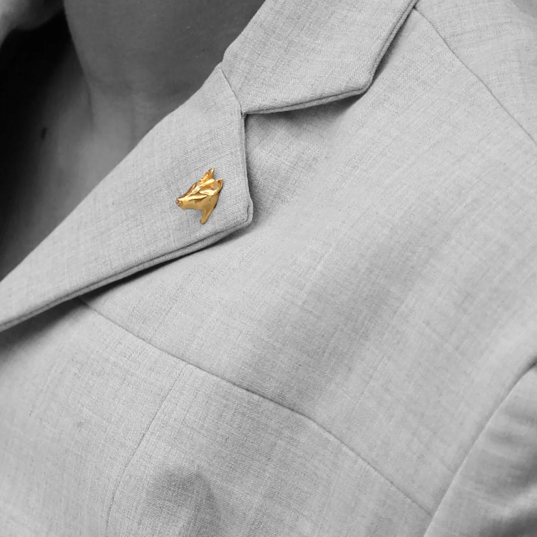 Rogue Wolf Brooch Pins