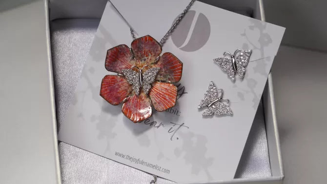 Sunshine Kiss Butterfly Pendant Set