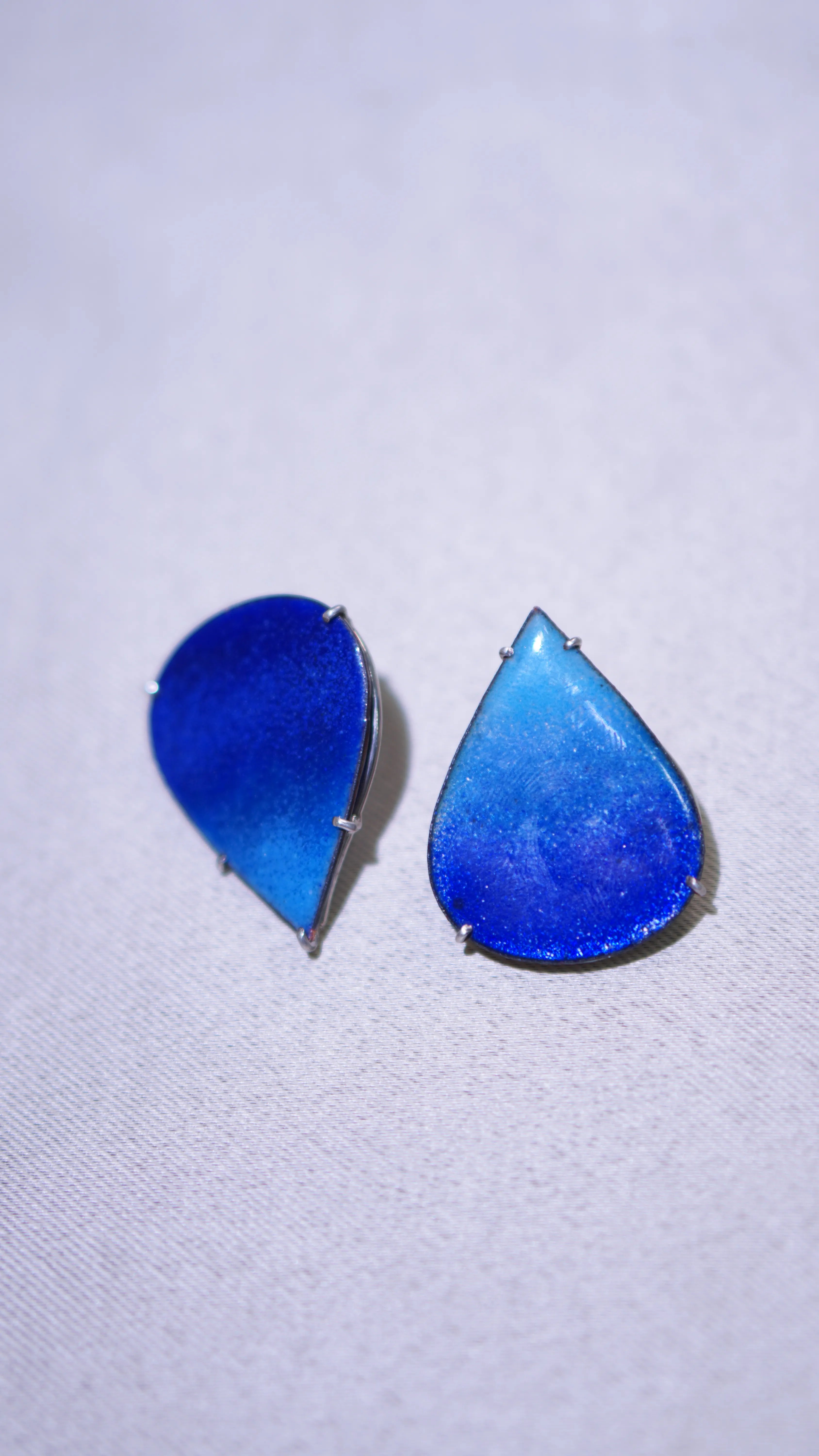 Pear Gradient Drop Earrings