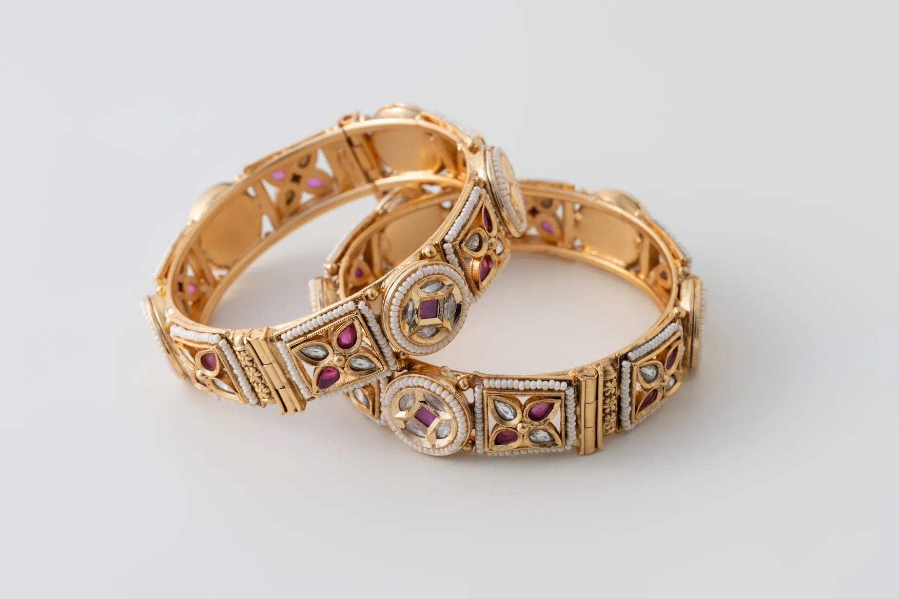 Kundan Heritage Polki-Gem Bangles – Traditional Handcrafted Pair