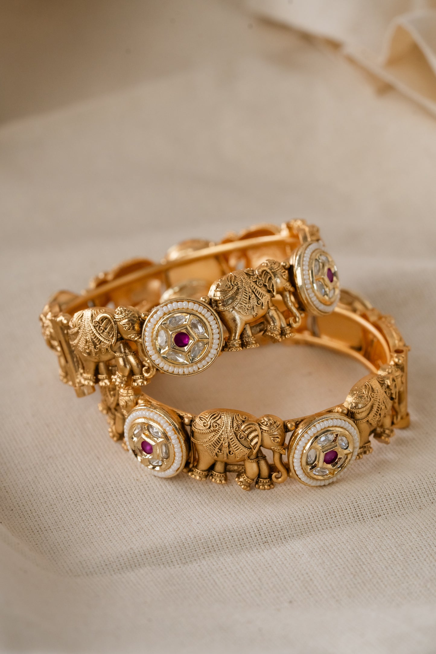 Modern Kundan Studs & Fusion Bangles Set