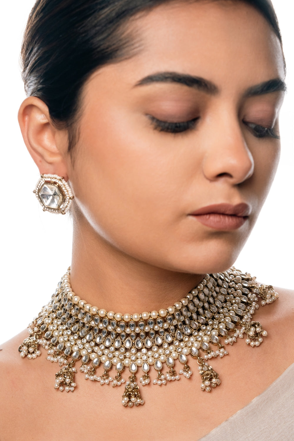 Opulent Kundan Pearl Choker Necklace Set