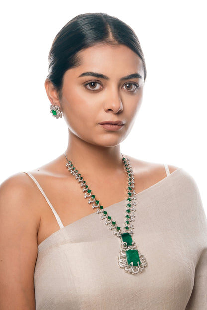 Nita Ambani Diamond Necklace Set – Cubic Zirconia & Emerald