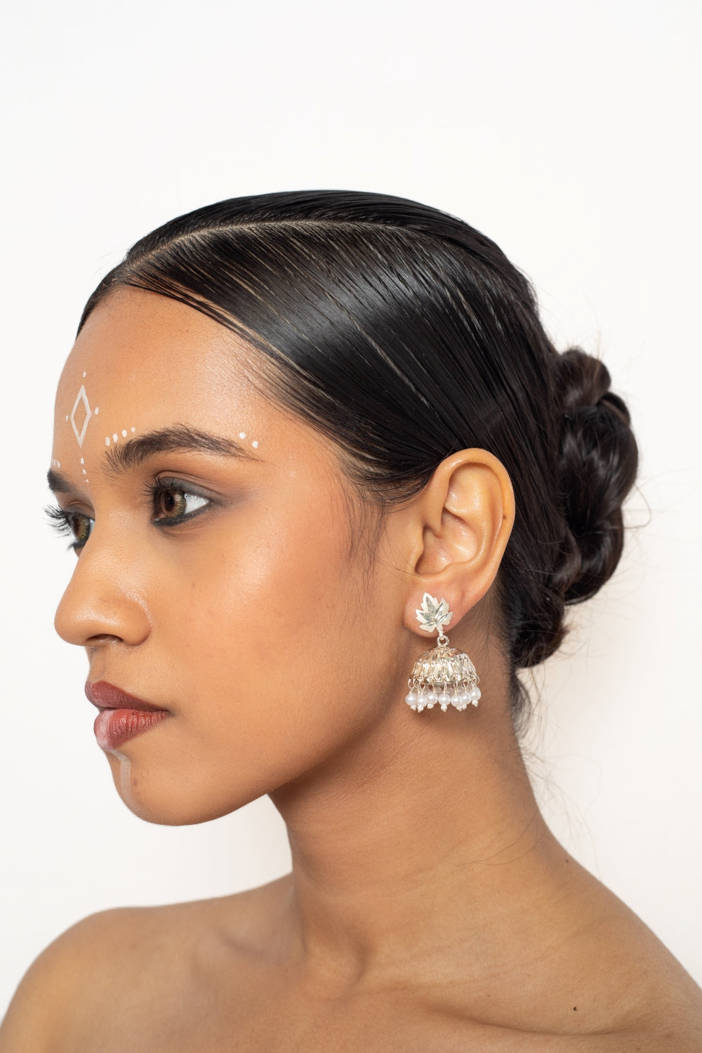 Elegant Silver Earrings: Safed Jumkhi & Sangrah Duo