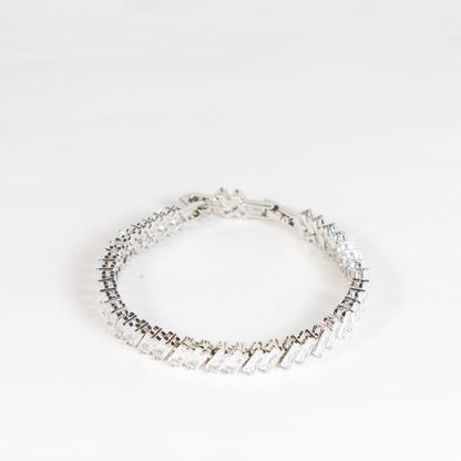 Radiant Elegance: Silver Cubic Zirconia Tennis Bracelet