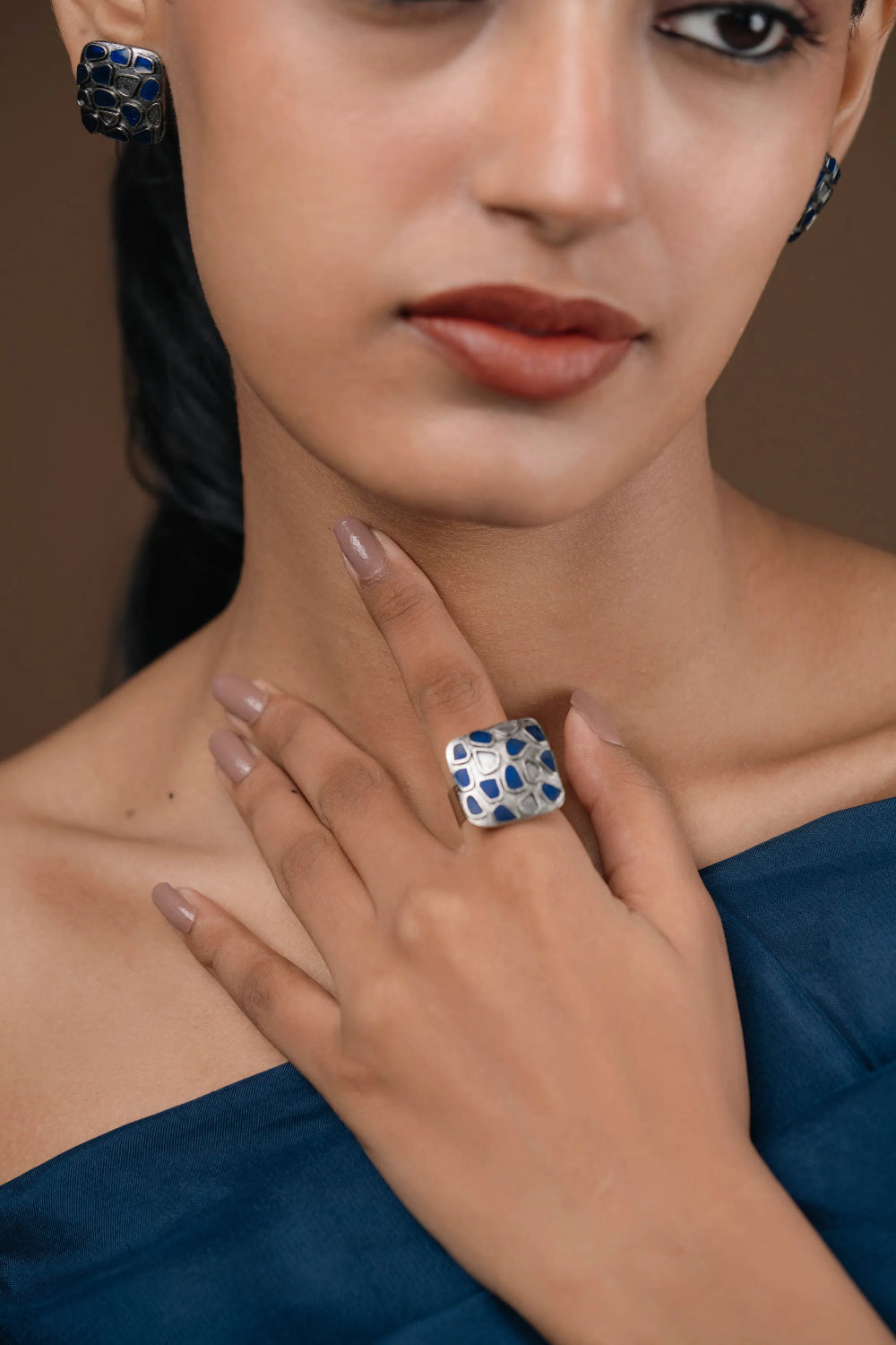 Raas Choker Combo of 4- Choker, Cuff Bracelet, Stud earrings & Ring